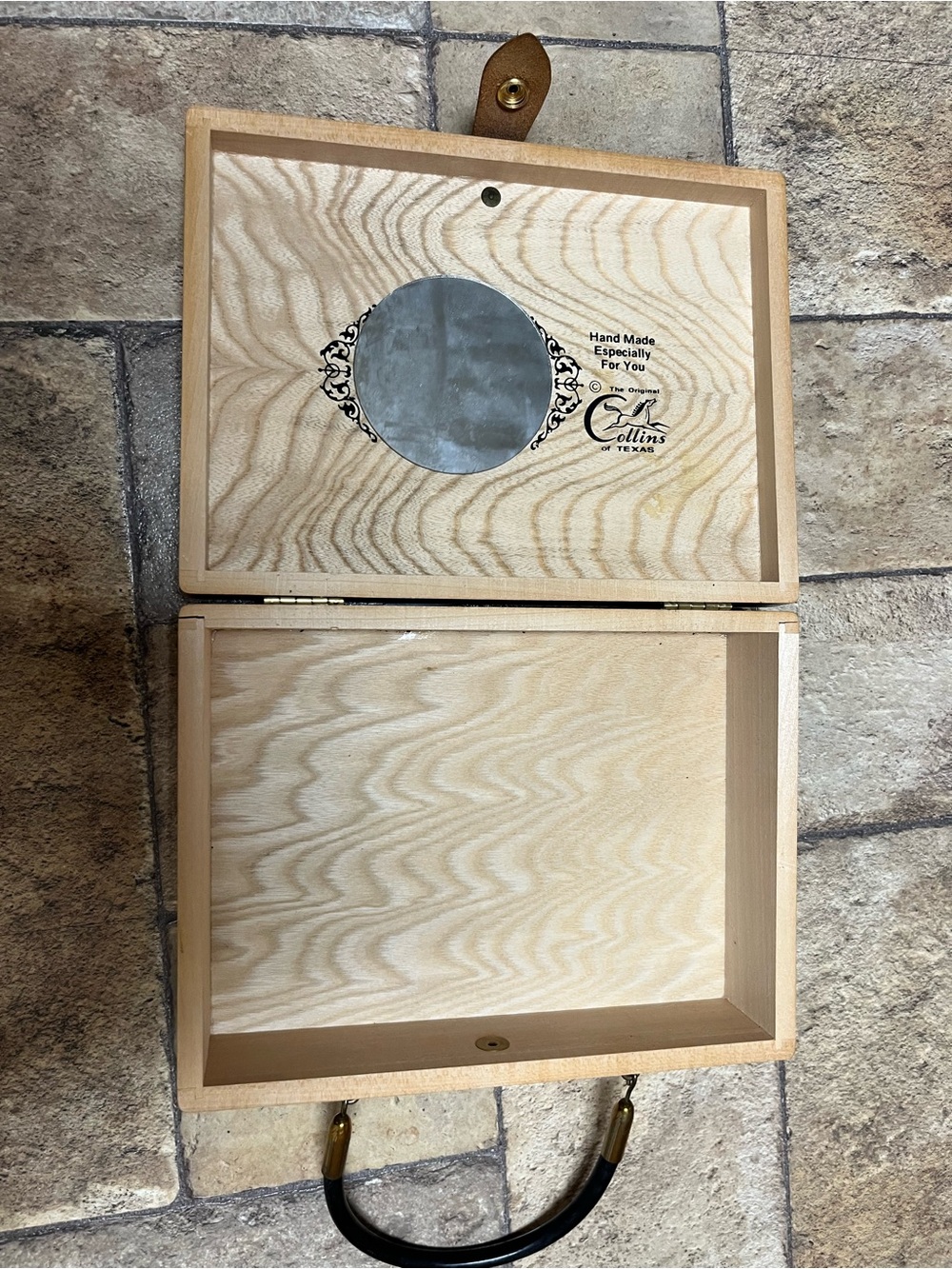 Collectible Mid-century Enid Collins of TX Hand-Painted Jeweled Wood Box Purse - Picture 4 of 4